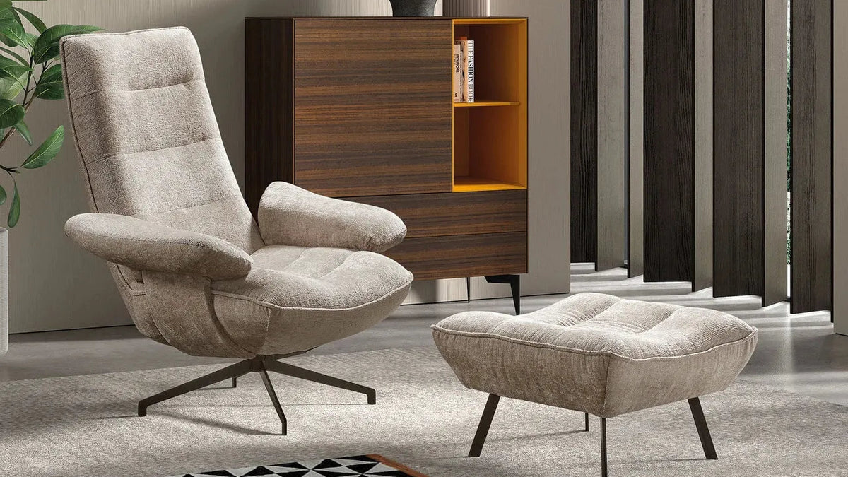 Lounge Sessel Yuri inkl. Hocker – Möbel Dreams